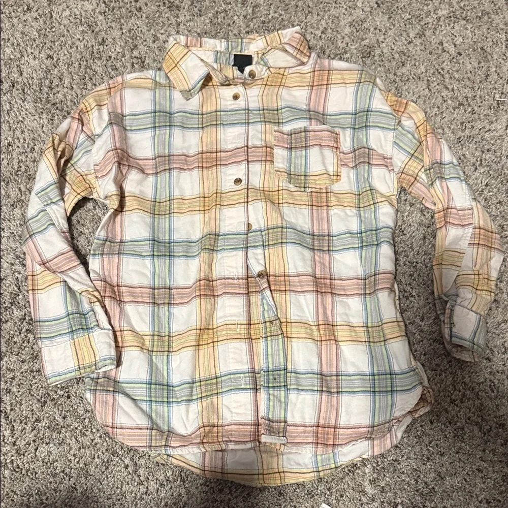 Set of Plaid Button Down flannel tops - Multicolor - Picture 4 of 6